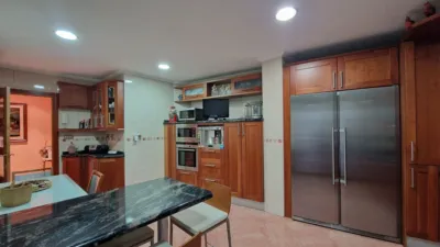 Apartment on Calle de Santa Teresa de Jesús photo 16
