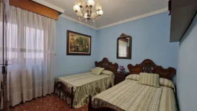 Apartment on Calle de Santa Teresa de Jesús photo 21