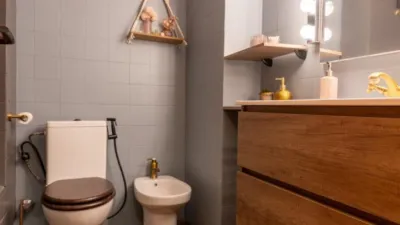 Piso en venta en Calle de los Leones, cerca de Avenida del Puerto, Aiora (Distrito Camins al Grau. València Capital) de 330.000 €