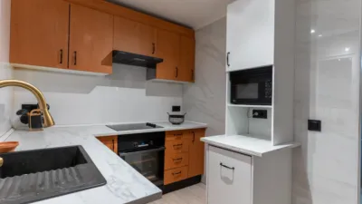 Piso en venta en Calle de los Leones, cerca de Avenida del Puerto, Aiora (Distrito Camins al Grau. València Capital) de 330.000 €