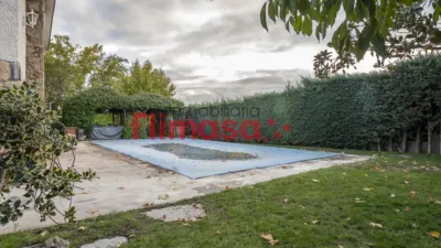 Chalet en venta en Campodón, Castillo-Campodón (Villaviciosa de Odón) de 850.000 €