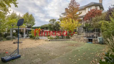 Chalet en venta en Campodón, Castillo-Campodón (Villaviciosa de Odón) de 850.000 €