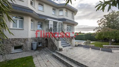 Chalet en venta en Campodón, Castillo-Campodón (Villaviciosa de Odón) de 850.000 €