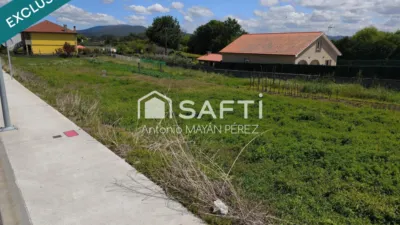 Terreno en venta en Boiro - Más