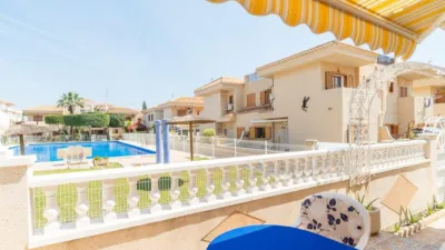 Semi-detached house on Calle de Nicolás Bussi photo 33