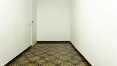 Apartment on Carrer de Puig i Cadafalch photo 21