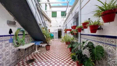 Chalet on Zambrana Street photo 16