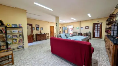 Chalet on Zambrana Street photo 4