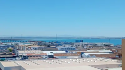 Piso en alquiler en Paseo Marítimo, Cortadura-Zona Franca (Cádiz Capital) de 2.500 €<span>/mes</span>