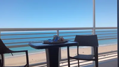 Piso en alquiler en Paseo Marítimo, Cortadura-Zona Franca (Cádiz Capital) de 2.500 €<span>/mes</span>