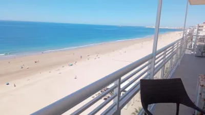 Piso en alquiler en Paseo Marítimo, Cortadura-Zona Franca (Cádiz Capital) de 2.500 €<span>/mes</span>