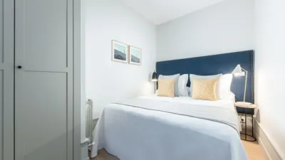 Apartment in Salamanca District photo 4