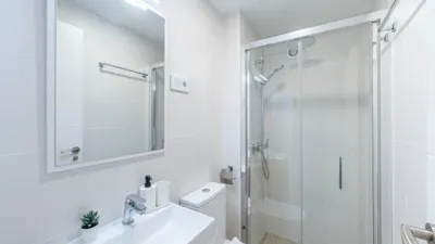 Apartamento en alquiler en Calle Hermanos Galán Casero, San Francisco (Fuengirola) de 1.500 €<span>/mes</span>