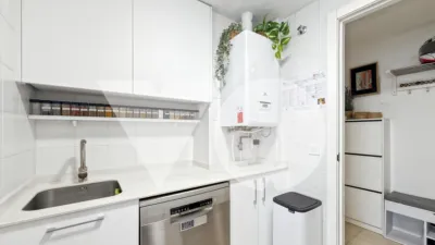 Piso en venta en Avenida del Llano Castellano, Valverde (Distrito Fuencarral-El Pardo. Madrid Capital) de 399.900 €