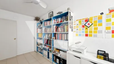 Piso en venta en Avenida del Llano Castellano, Valverde (Distrito Fuencarral-El Pardo. Madrid Capital) de 399.900 €