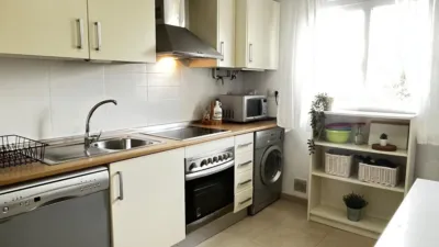Piso en venta en Calle Atlantico, Jerónimo y Avileses (Distrito Campo de Murcia. Murcia Capital) de 167.800 €