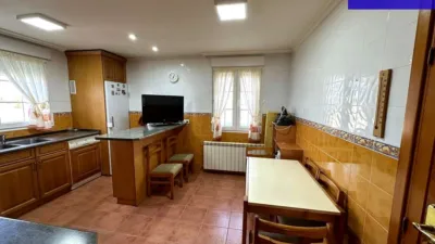 Chalet en Milagros photo 22