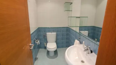 Oficina en alquiler en Calle de Santo Domingo, 45, cerca de Calle Bedoya, Centro (Ourense Capital) de 1.000 €<span>/mes</span>