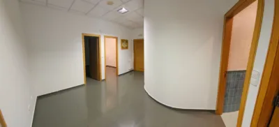 Oficina en alquiler en Calle de Santo Domingo, 45, cerca de Calle Bedoya, Centro (Ourense Capital) de 1.000 €<span>/mes</span>