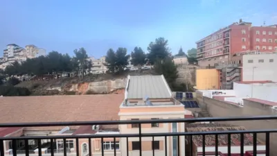 Piso en alquiler en Nuevo Bunol, Buñol de 1.300 €<span>/mes</span>