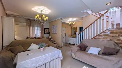 Chalet on Mar de Alboran Street photo 11