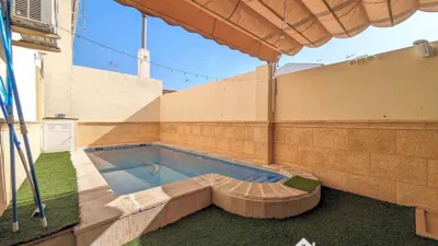 Chalet on Mar de Alboran Street photo 2