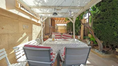 Chalet on Mar de Alboran Street photo 8