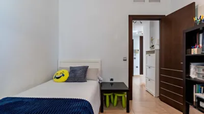 Piso en venta en Pabellón-Estación-Corte Inglés, Barrio Pabellón-Estación (El Ejido) de 199.000 €