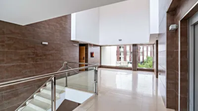Piso en venta en Pabellón-Estación-Corte Inglés, Barrio Pabellón-Estación (El Ejido) de 199.000 €