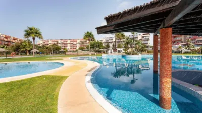 Piso en venta en Calle Collera (A), Almerimar (El Ejido) de 215.000 €