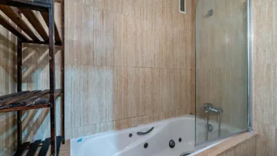 Piso en venta en Pabellón-Estación-Corte Inglés, Barrio Plaza de la Luz (El Ejido) de 199.000 €