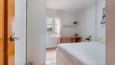 Piso en venta en Pabellón-Estación-Corte Inglés, Barrio Plaza de la Luz (El Ejido) de 199.000 €