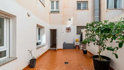 Piso en venta en Pabellón-Estación-Corte Inglés, Barrio Plaza de la Luz (El Ejido) de 199.000 €