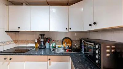 Ático en venta en Pabellón-Estación-Corte Inglés, Barrio Pabellón-Estación (El Ejido) de 86.900 €