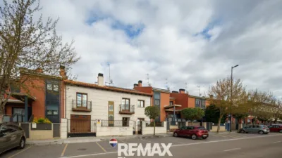 Chalet on Calle Comunidad de Cantabria photo 3