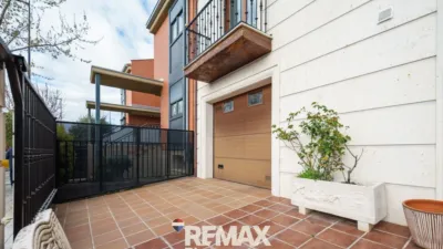 Chalet on Calle Comunidad de Cantabria photo 7