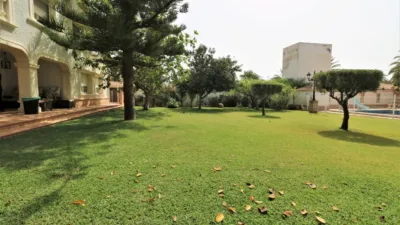 Casa – Orihuela, Cabo Roig, Urbanización La Zenia II - Més