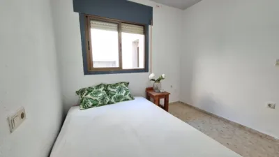 Piso en venta en Calle del Rector Gustavo Villapalos, 4, Centro (Distrito Núcleo Urbano. Roquetas de Mar) de 125.000 €