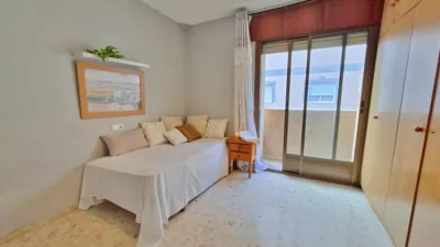 Piso en venta en Calle del Rector Gustavo Villapalos, 4, Centro (Distrito Núcleo Urbano. Roquetas de Mar) de 125.000 €