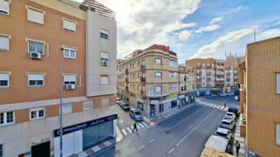 Piso en venta en Calle del Rector Gustavo Villapalos, 4, Centro (Distrito Núcleo Urbano. Roquetas de Mar) de 125.000 €