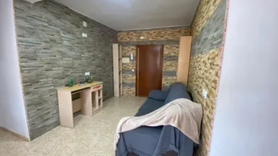 Piso en venta en Calle Sierra de Laujar, 1, Los Ángeles-Cruz de Caravaca-Piedras Redondas (Almería Capital) de 122.000 €