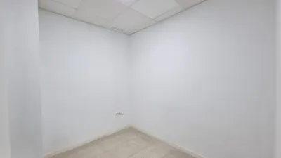 Local comercial en alquiler en Carrus, Carrús Oeste-El Toscar (Distrito Núcleo Urbano. Elx - Elche) de 700 €<span>/mes</span>