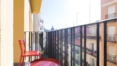 Piso en alquiler en Calle del Conde de Aranda, cerca de Calle de Agustina de Aragón, Casco Antiguo (Zaragoza Capital) de 1.300 €<span>/mes</span>