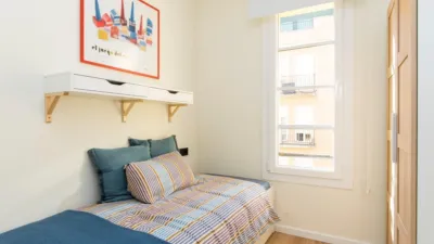 Piso en alquiler en Calle del Conde de Aranda, cerca de Calle de Agustina de Aragón, Casco Antiguo (Zaragoza Capital) de 1.300 €<span>/mes</span>