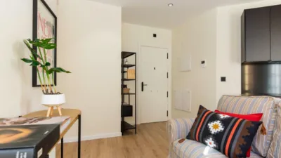Piso en alquiler en Calle del Conde de Aranda, cerca de Calle de Agustina de Aragón, Casco Antiguo (Zaragoza Capital) de 1.300 €<span>/mes</span>