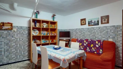 Casa en venta en Calle Costa Joaquin, Número 7, Lumpiaque de 100.000 €