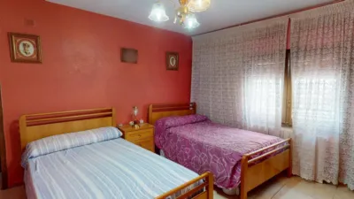 Casa en venta en Calle Costa Joaquin, Número 7, Lumpiaque de 100.000 €