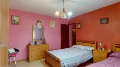 Casa en venta en Calle Costa Joaquin, Número 7, Lumpiaque de 100.000 €