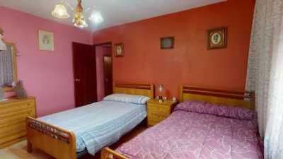 Casa en venta en Calle Costa Joaquin, Número 7, Lumpiaque de 100.000 €