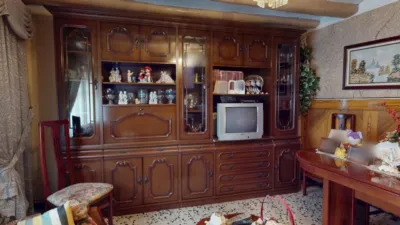Casa en venta en Calle Costa Joaquin, Número 7, Lumpiaque de 100.000 €